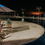 Golden Lake Residence Apart Hotel